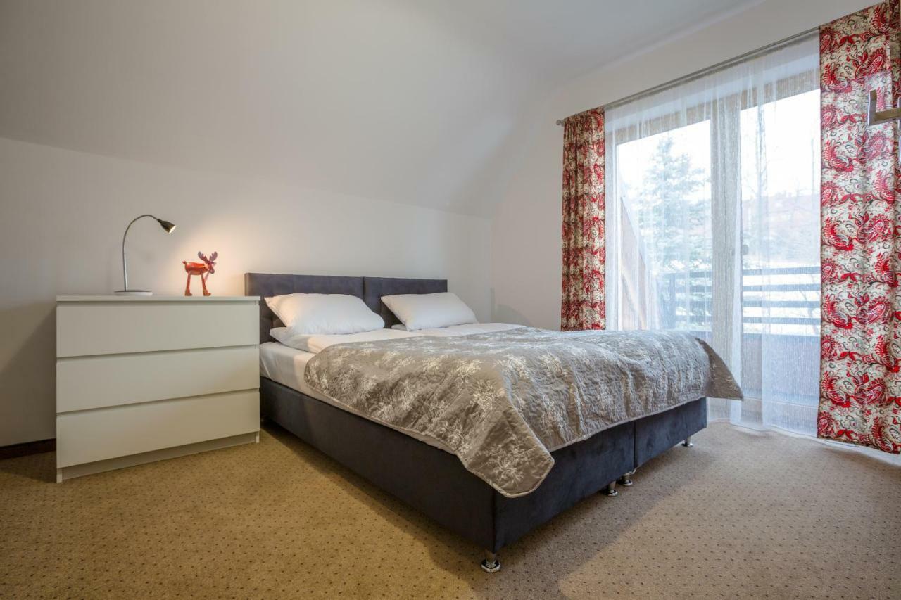 Tybet Domki I Apartamenty Bukowina Tatrzanska Exterior photo